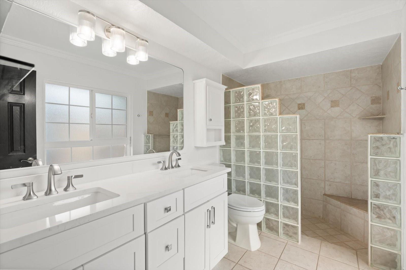 Image 5 of 51 For 4940 Caspian Court