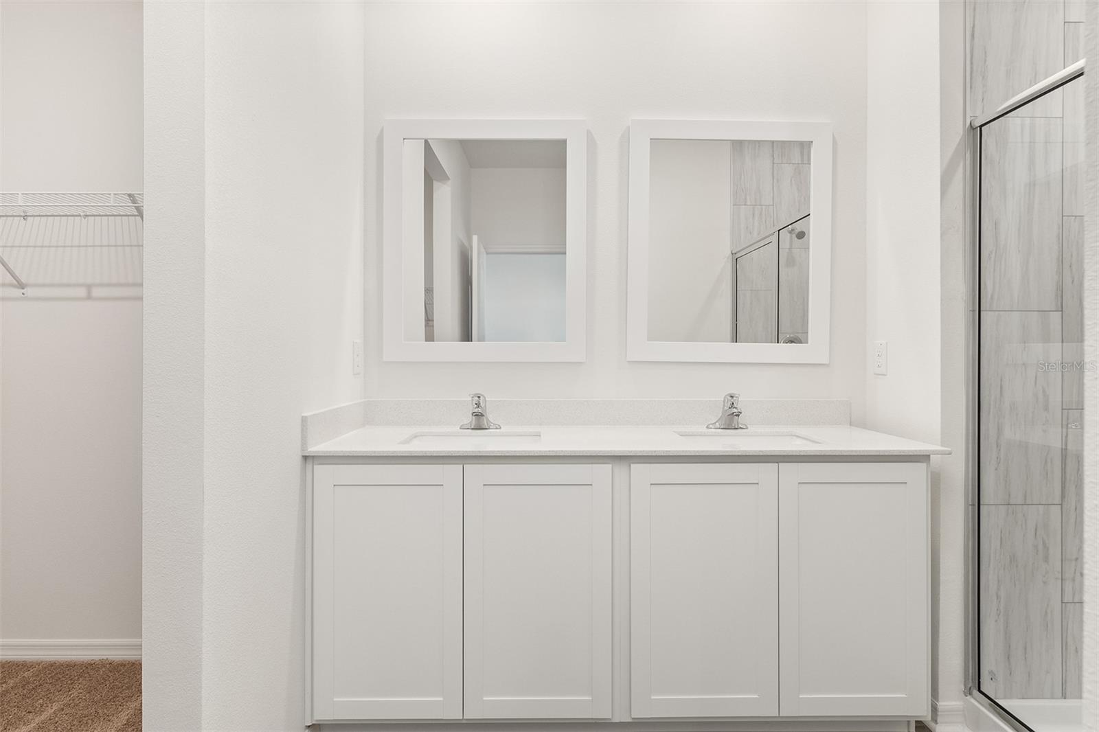 Listing photo id 12 for 1633 Nantucket Way