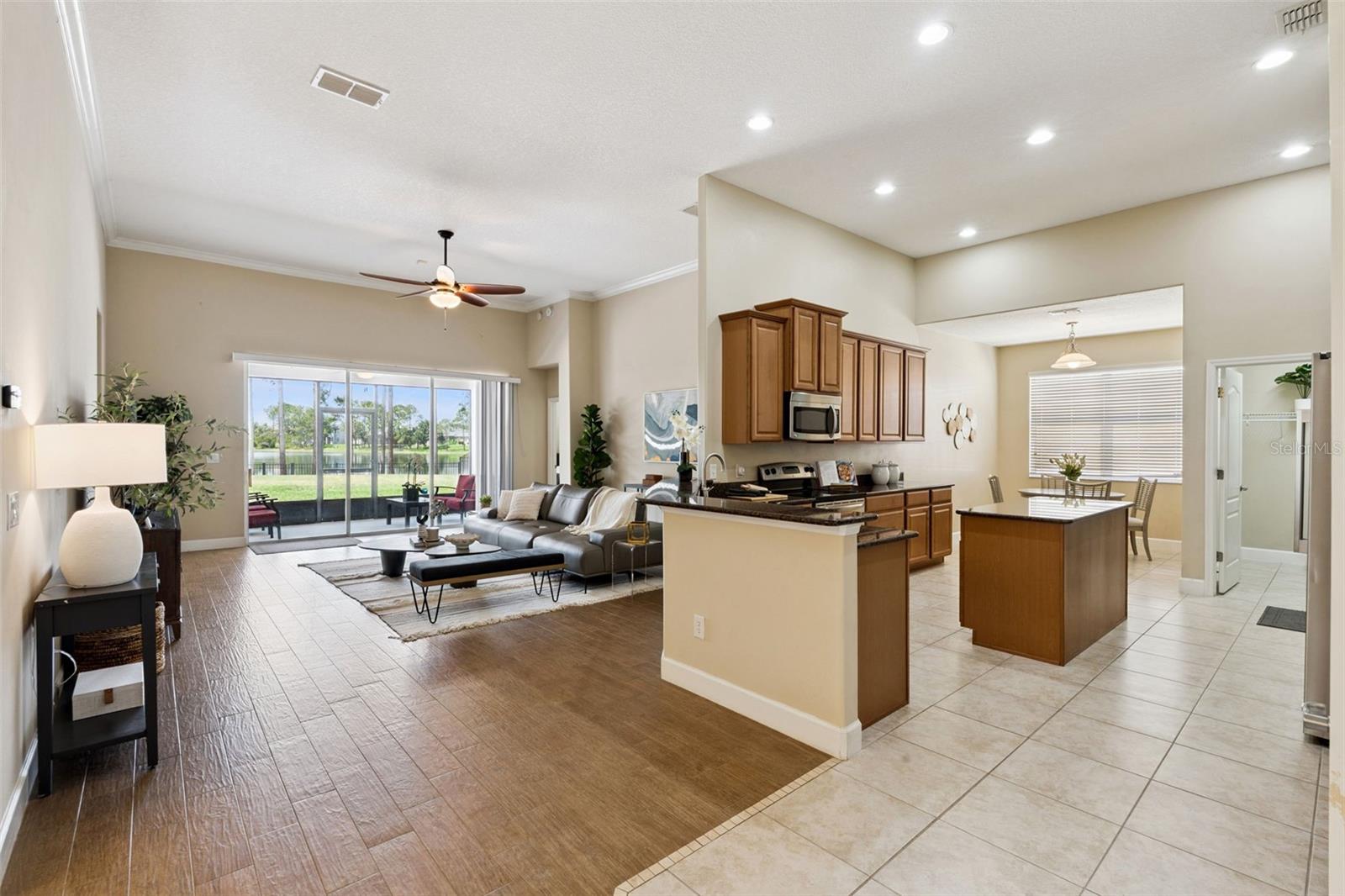 Image 10 of 68 For 14868 Cableshire Way