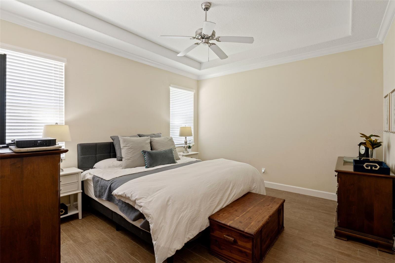 Image 17 of 68 For 14868 Cableshire Way