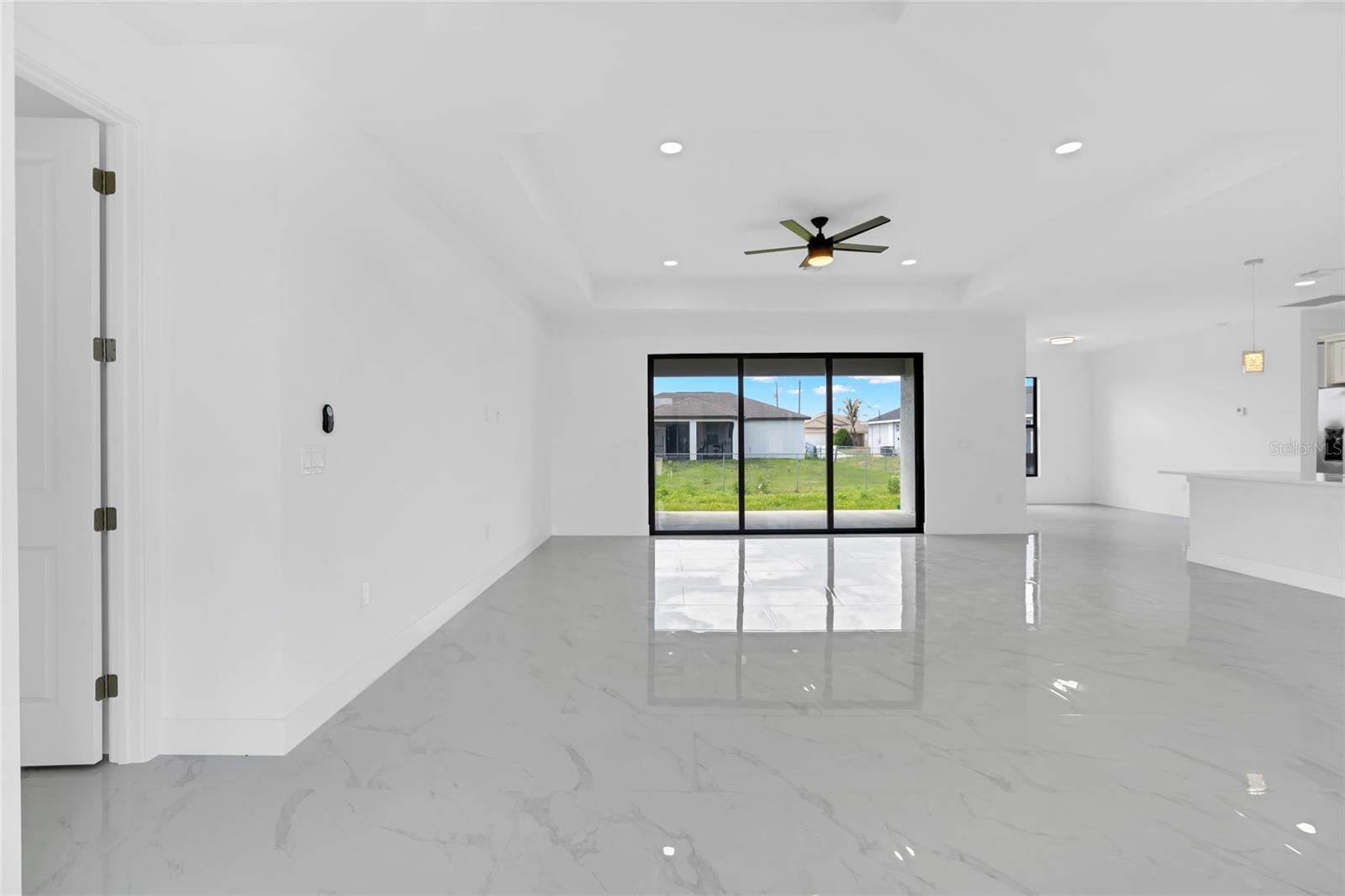 Image 13 of 52 For 2915 23rd Street Sw