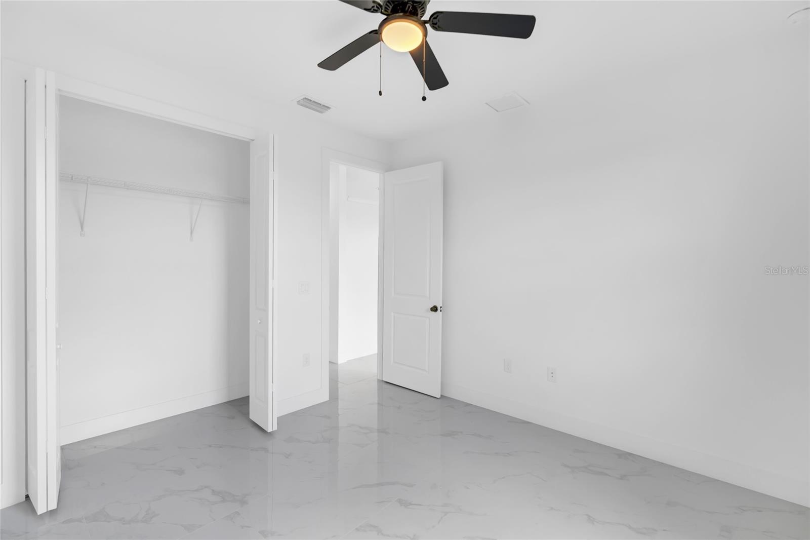 Image 35 of 52 For 2915 23rd Street Sw