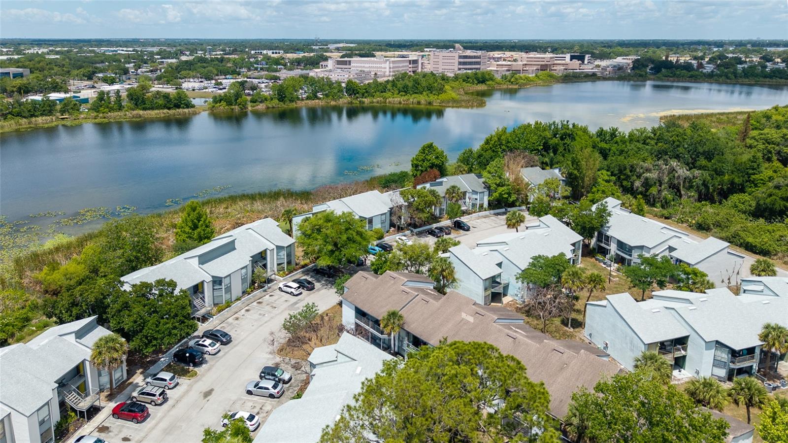 Image 29 of 40 For 4340 Aqua Vista Drive A