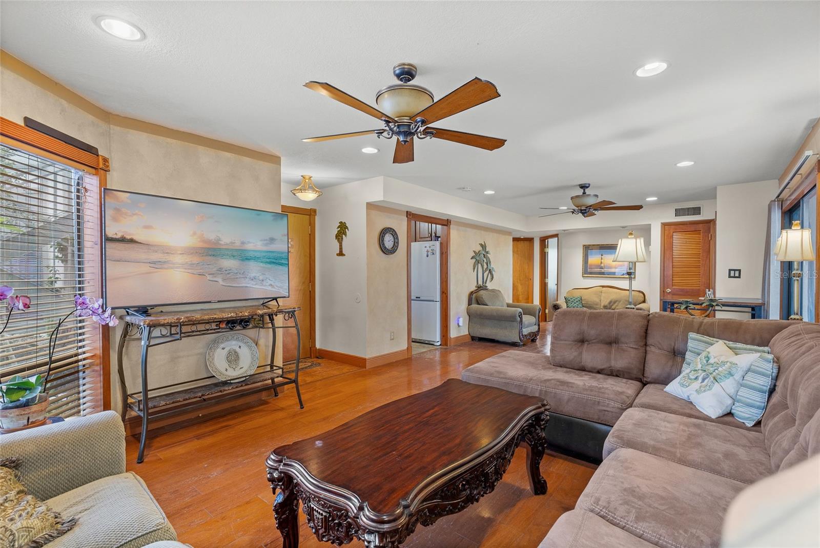 Image 7 of 40 For 4340 Aqua Vista Drive A