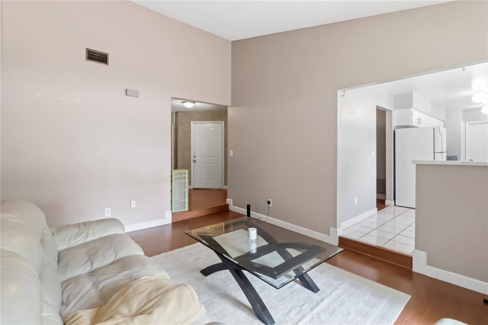 Image 4 of 16 For 7832 Barberry Drive