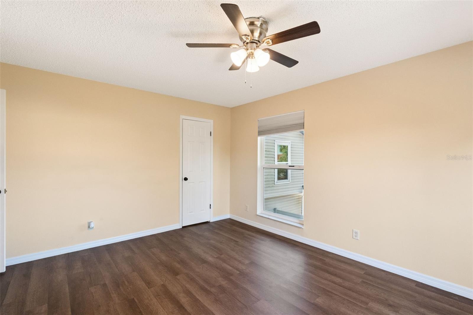 Image 13 of 22 For 1716 Lafayette Ct  1716
