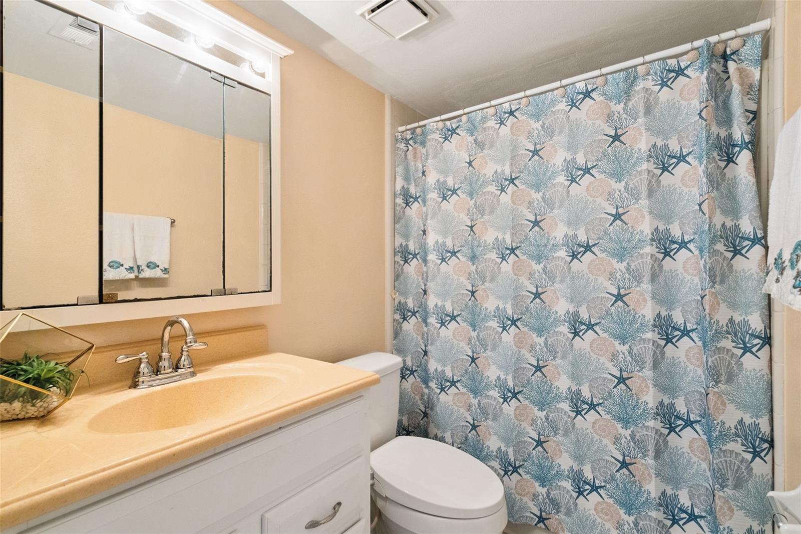 Image 19 of 22 For 1716 Lafayette Ct  1716