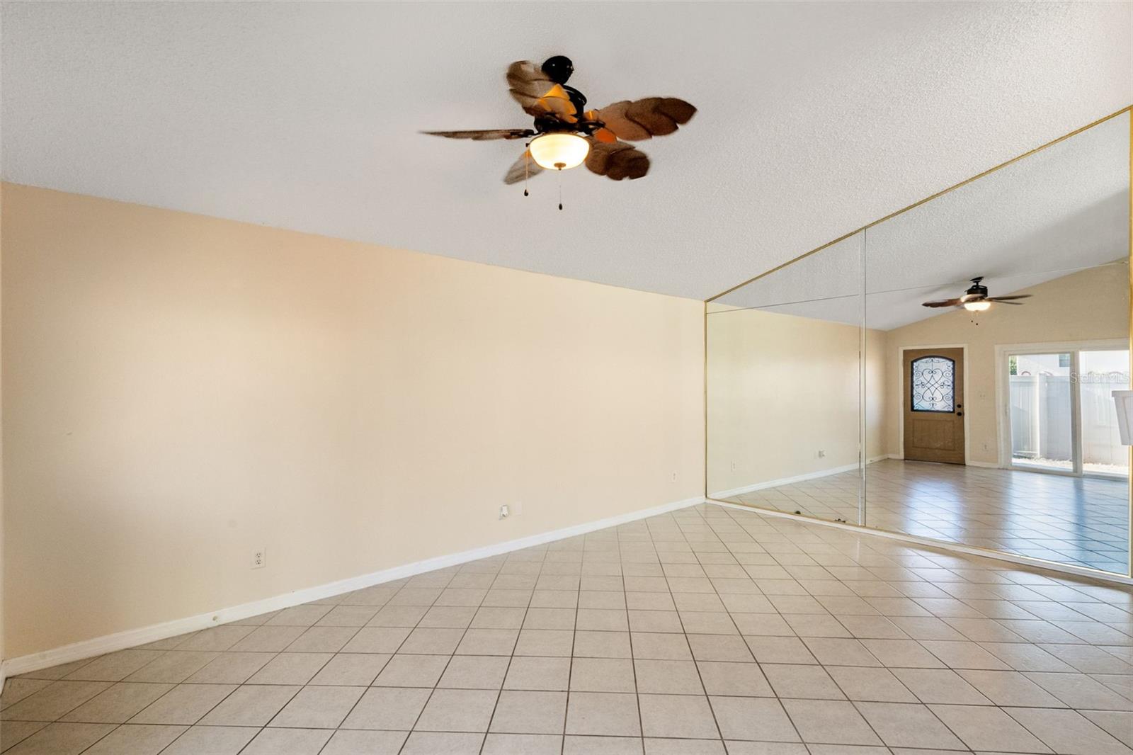 Image 5 of 22 For 1716 Lafayette Ct  1716