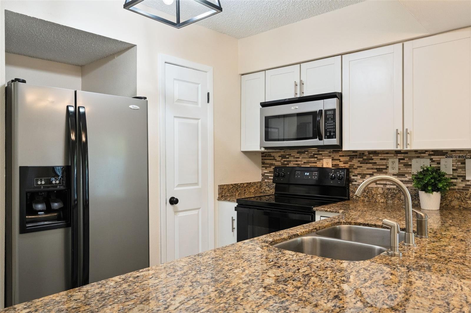 Image 8 of 22 For 1716 Lafayette Ct  1716
