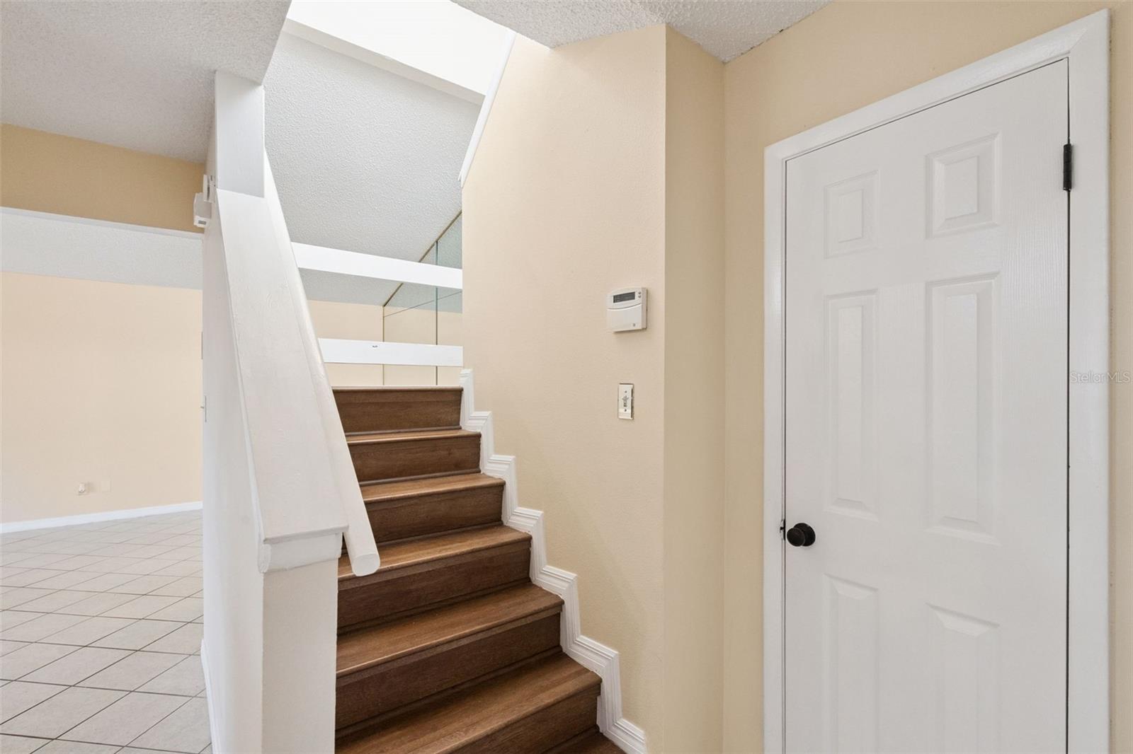 Image 9 of 22 For 1716 Lafayette Ct  1716
