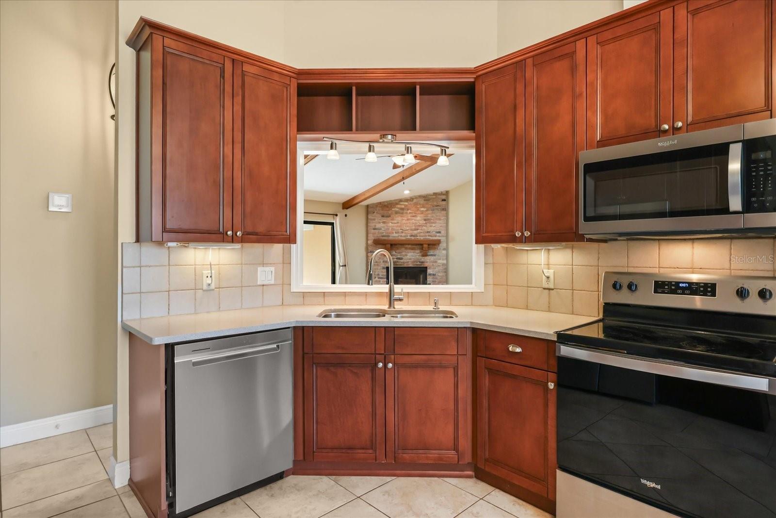 Image 7 of 40 For 478 Sabal Trail Circle