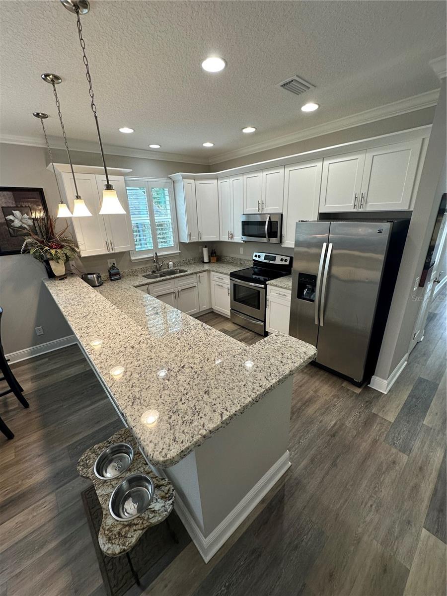 Image 6 of 32 For 231 Grant Street