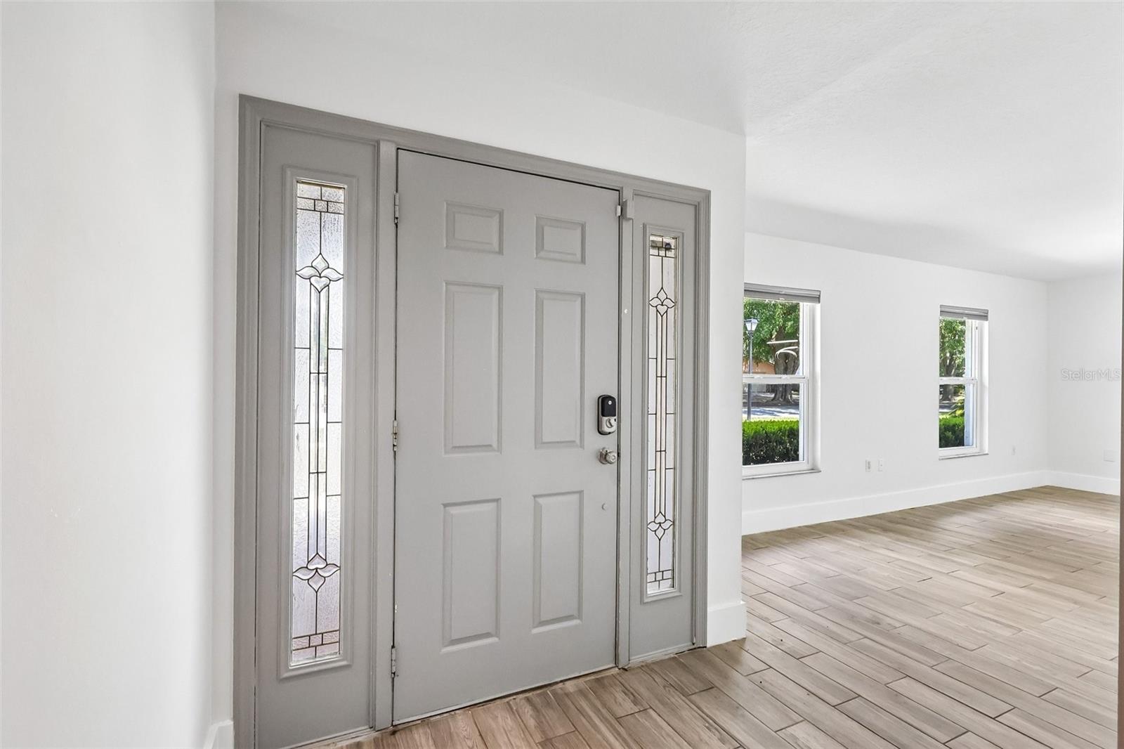 Image 4 of 38 For 8558 Cedar Cove Drive
