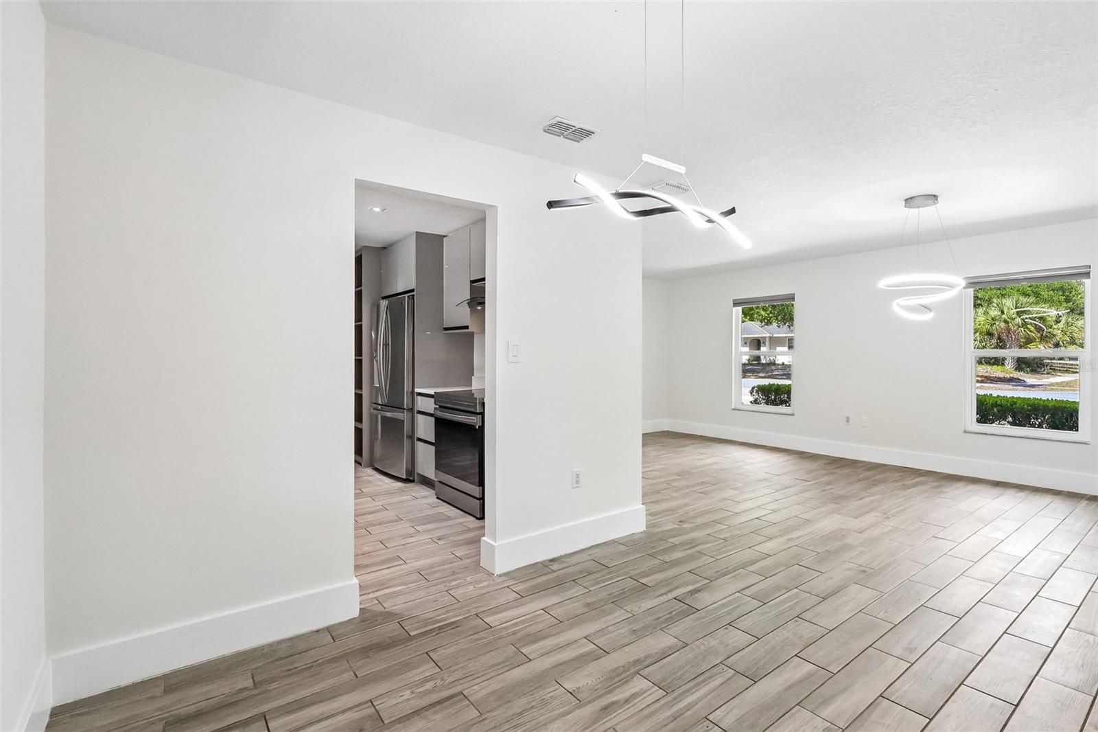 Image 7 of 38 For 8558 Cedar Cove Drive