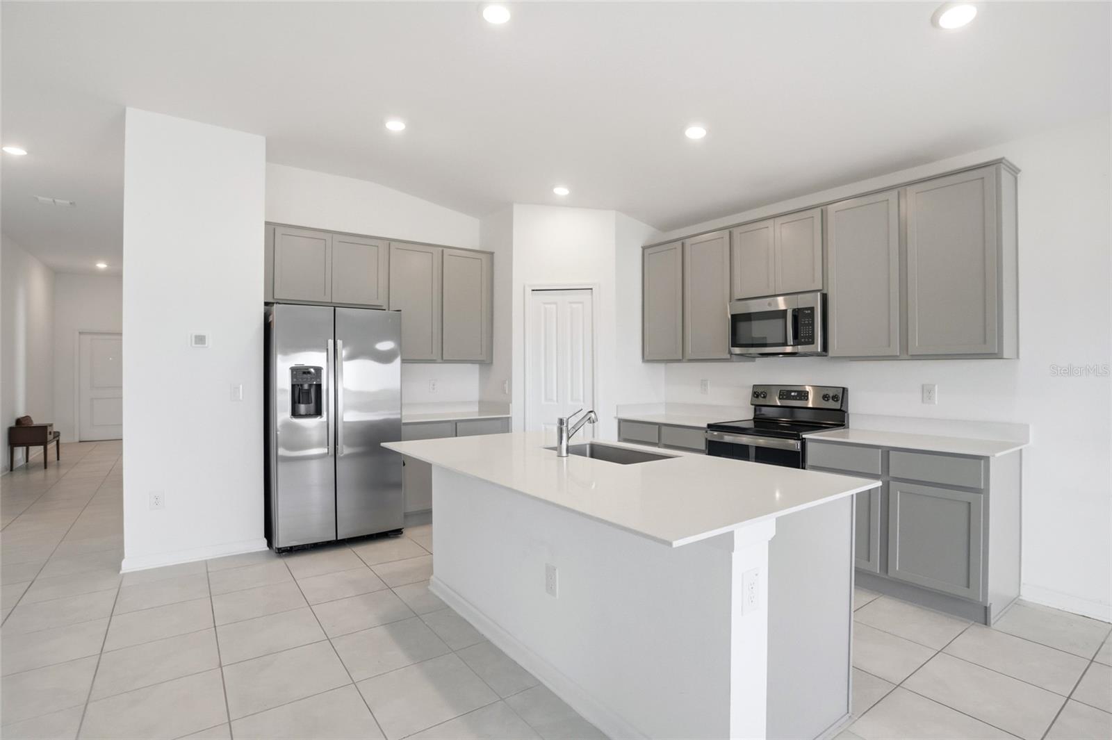 Image 14 of 65 For 740 Trotters Drive