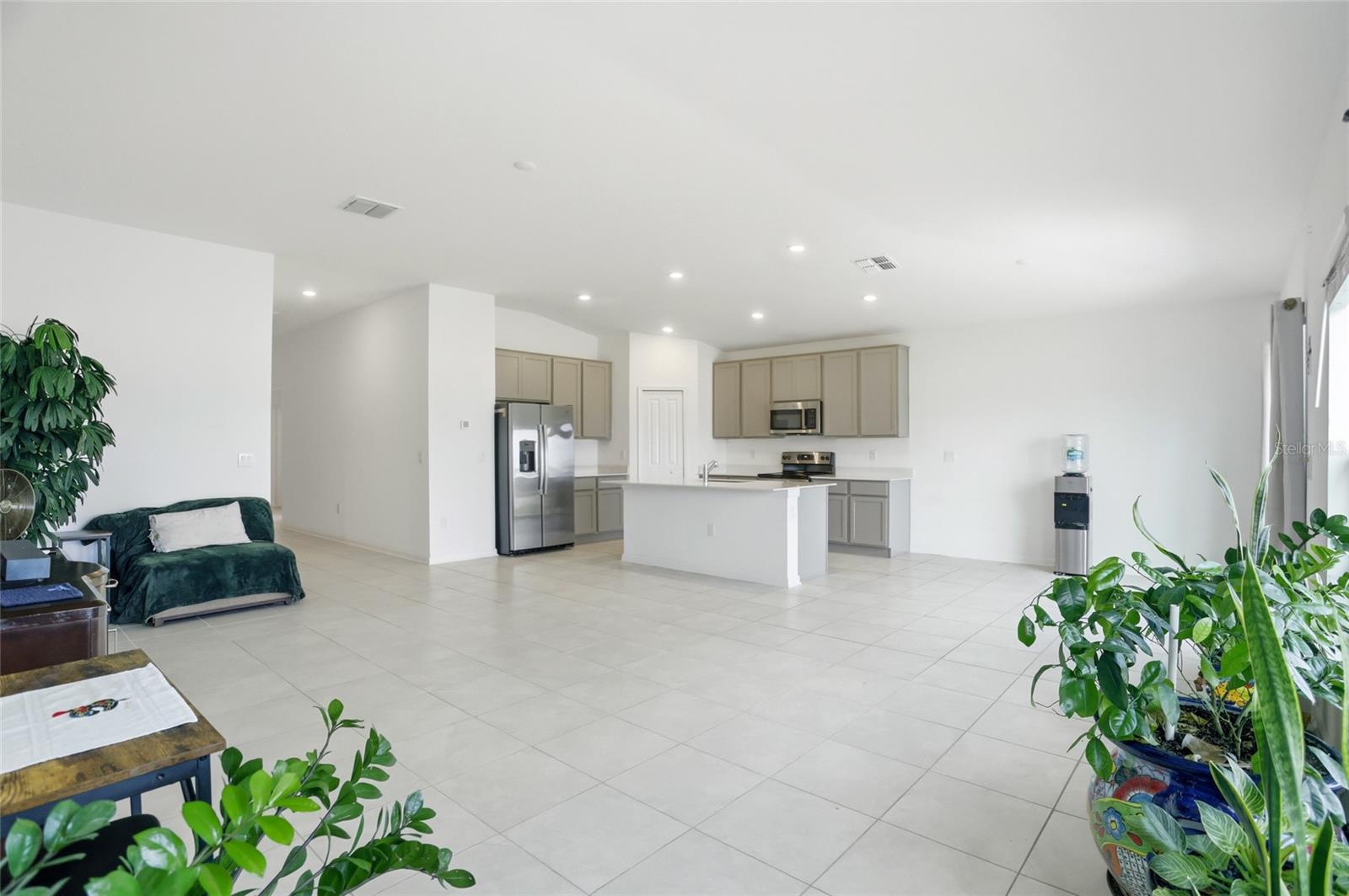 Image 7 of 65 For 740 Trotters Drive