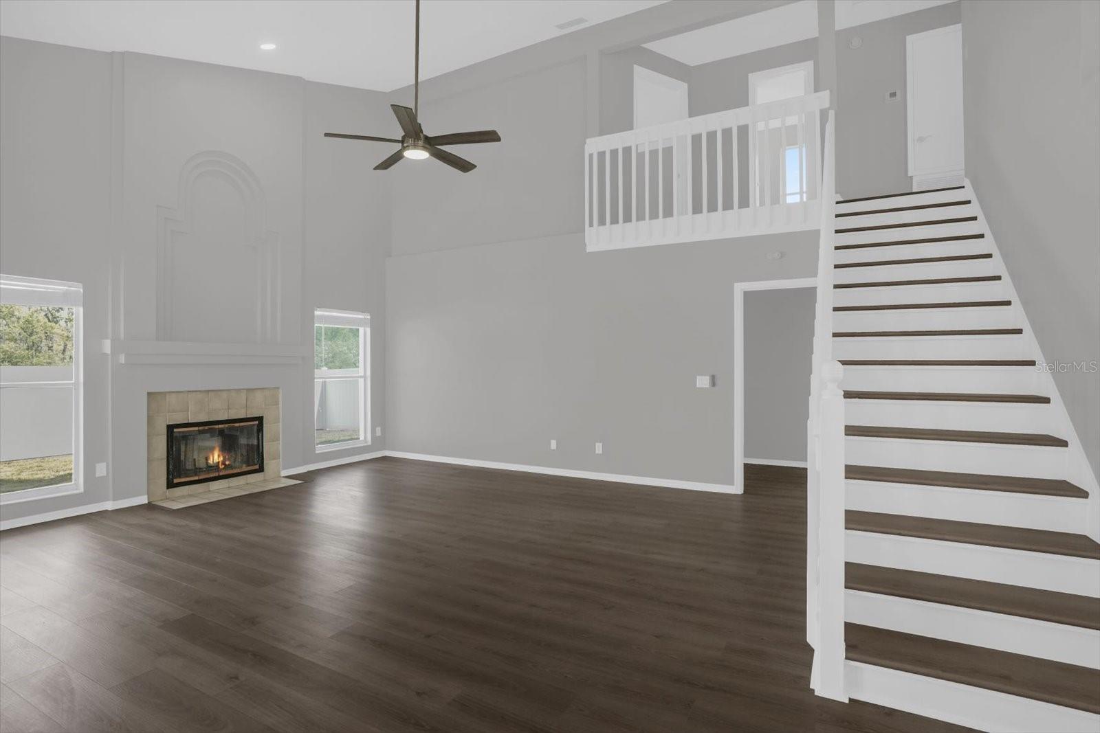 Image 3 of 27 For 595 Queensbridge Drive
