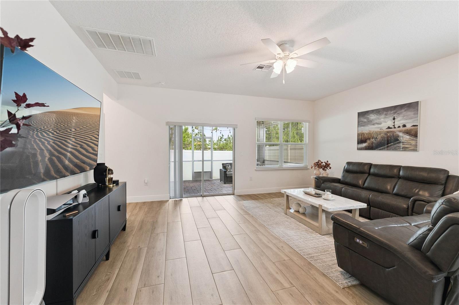 Image 17 of 68 For 5543 Estero Loop