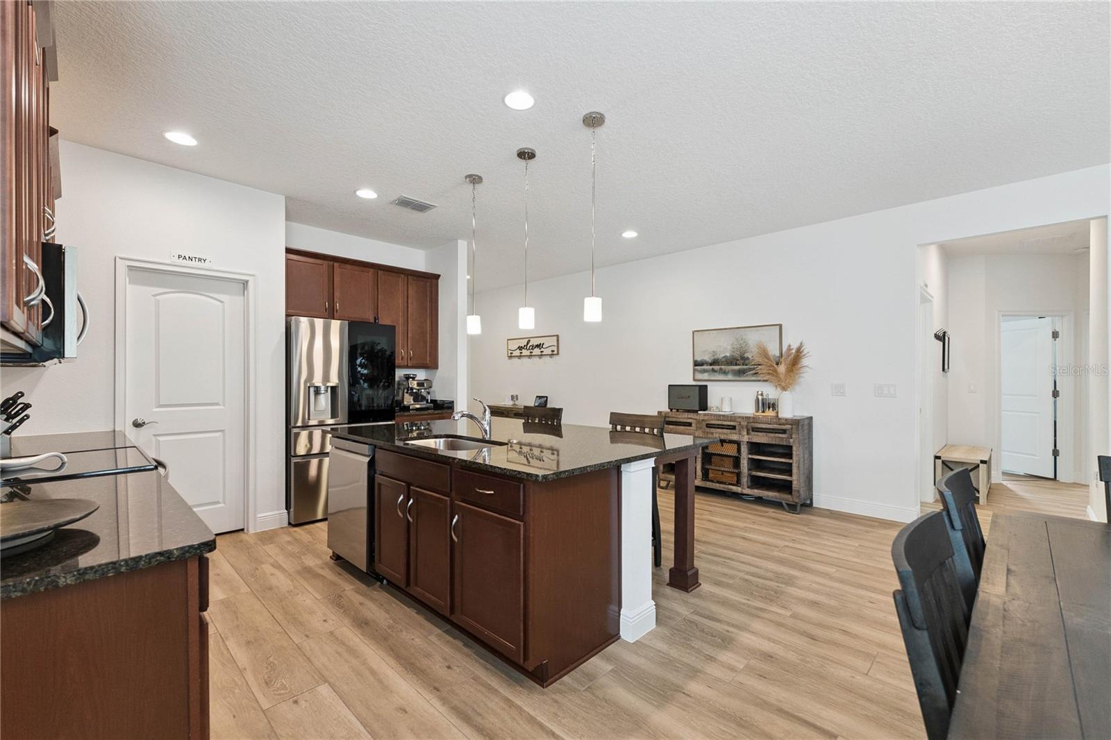 Image 29 of 68 For 5543 Estero Loop