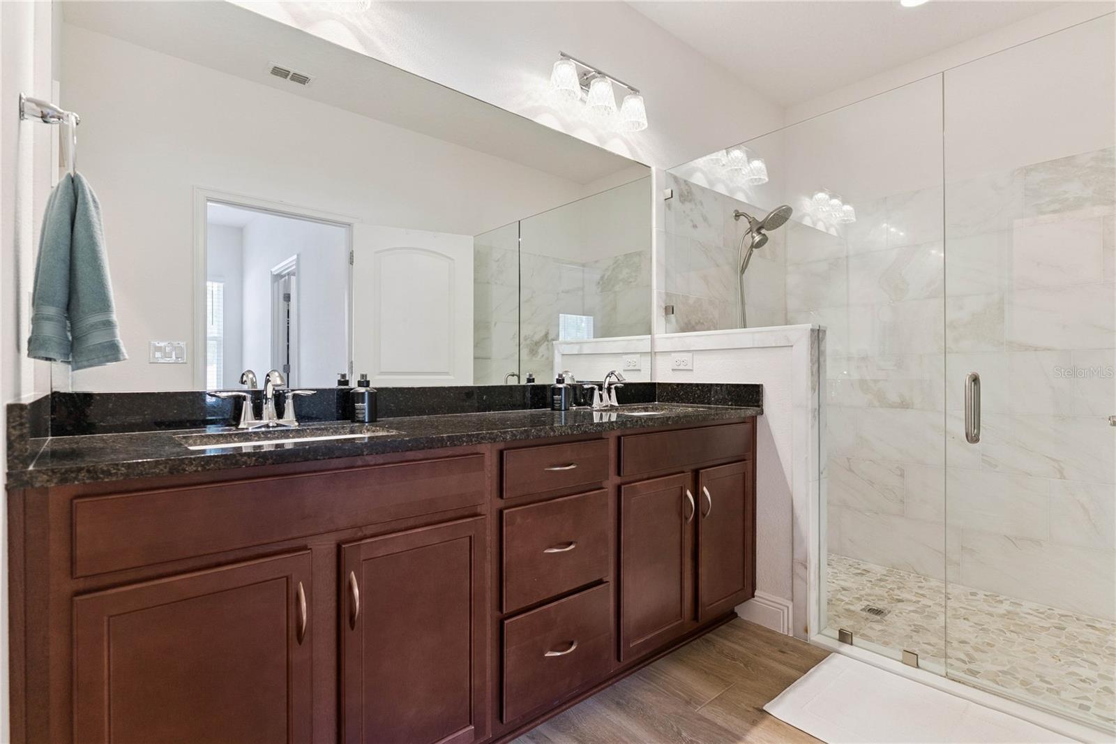 Image 37 of 68 For 5543 Estero Loop