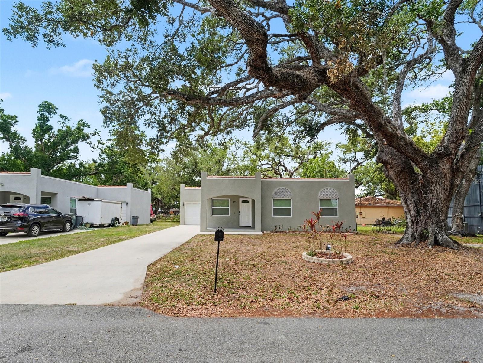 Details for 810 21st Street E, BRADENTON, FL 34208