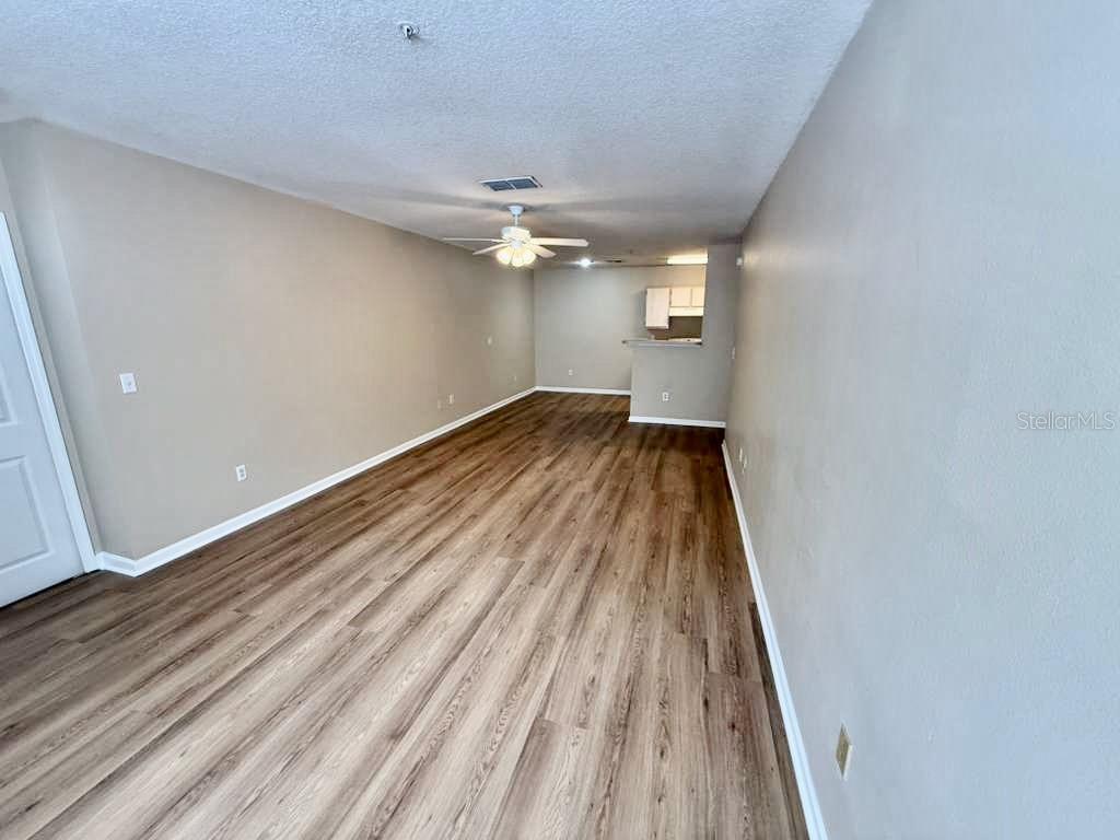 Image 5 of 17 For 4332 Kirkman Road 1003