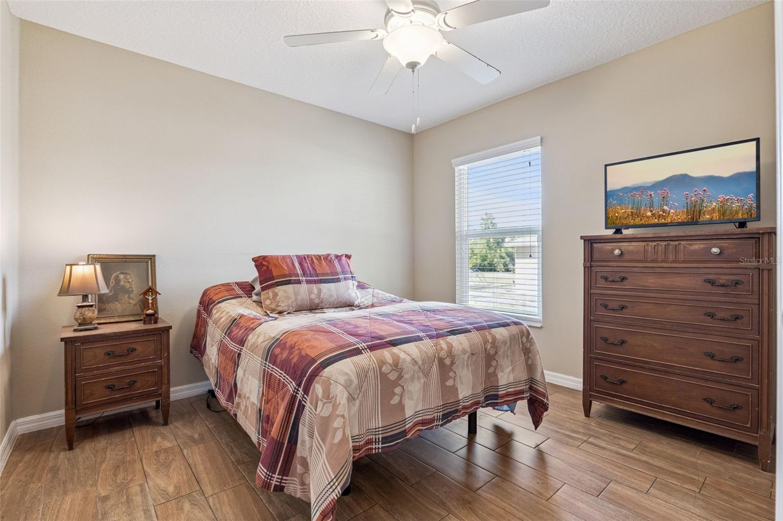 Image 31 of 44 For 35401 Willow Circle
