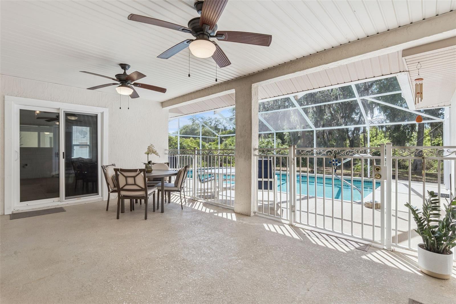 Image 37 of 44 For 35401 Willow Circle