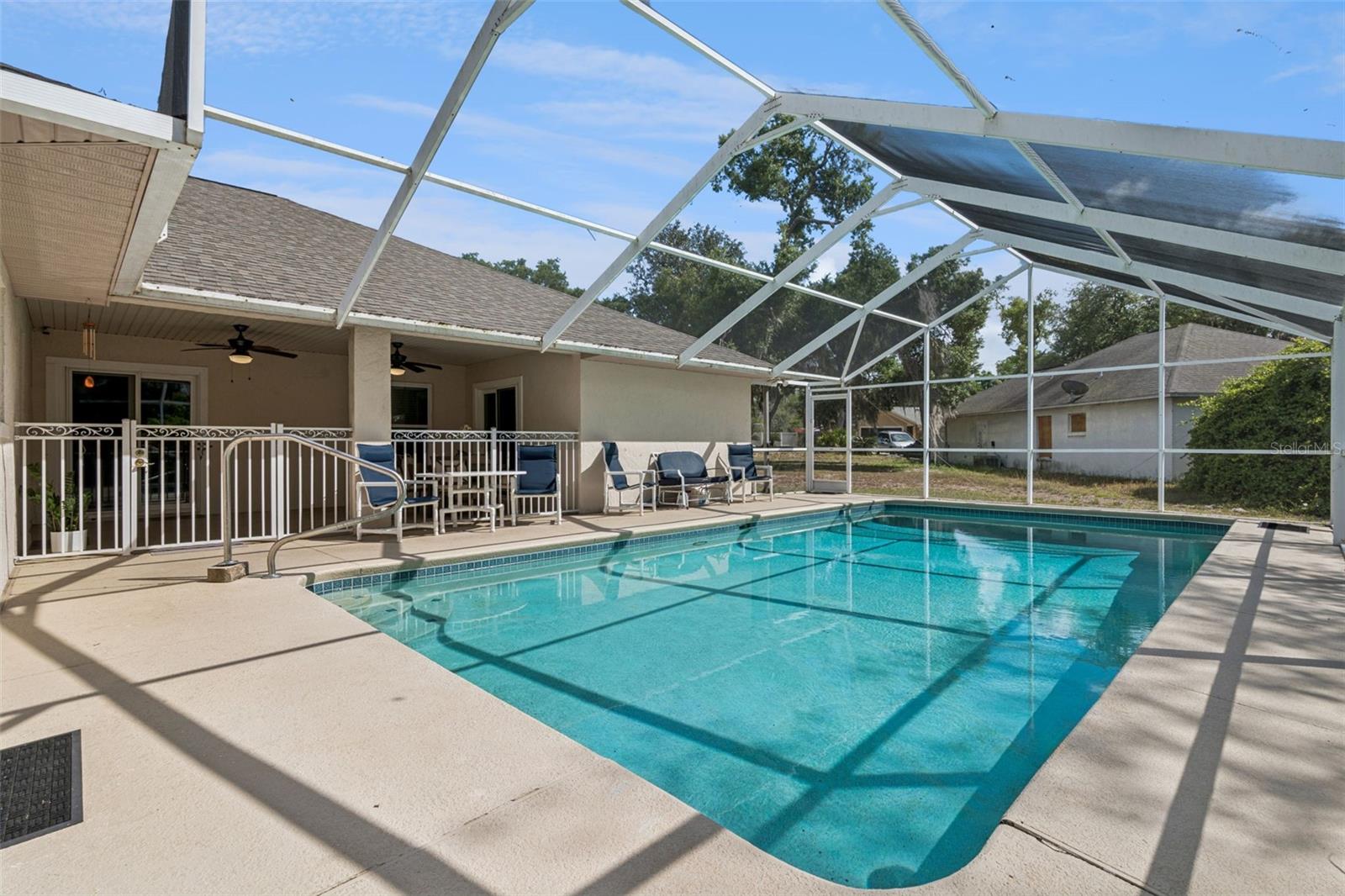 Image 6 of 44 For 35401 Willow Circle