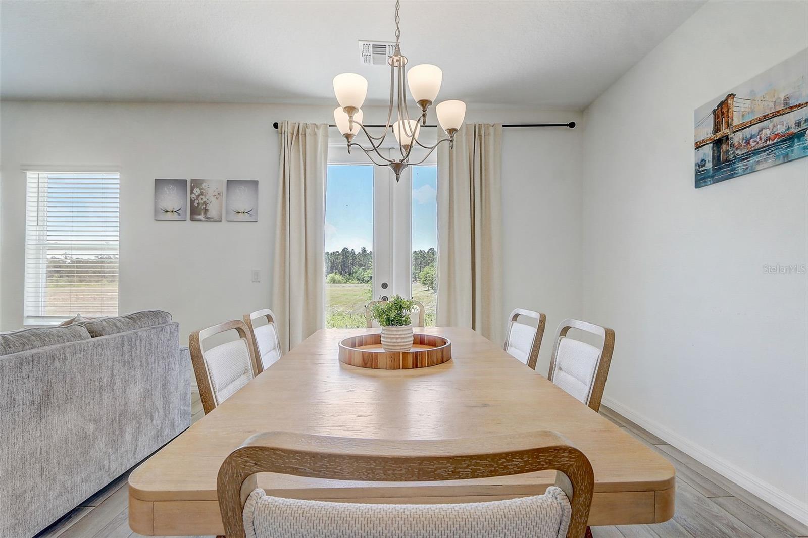 Image 10 of 44 For 2268 Derwent Drive