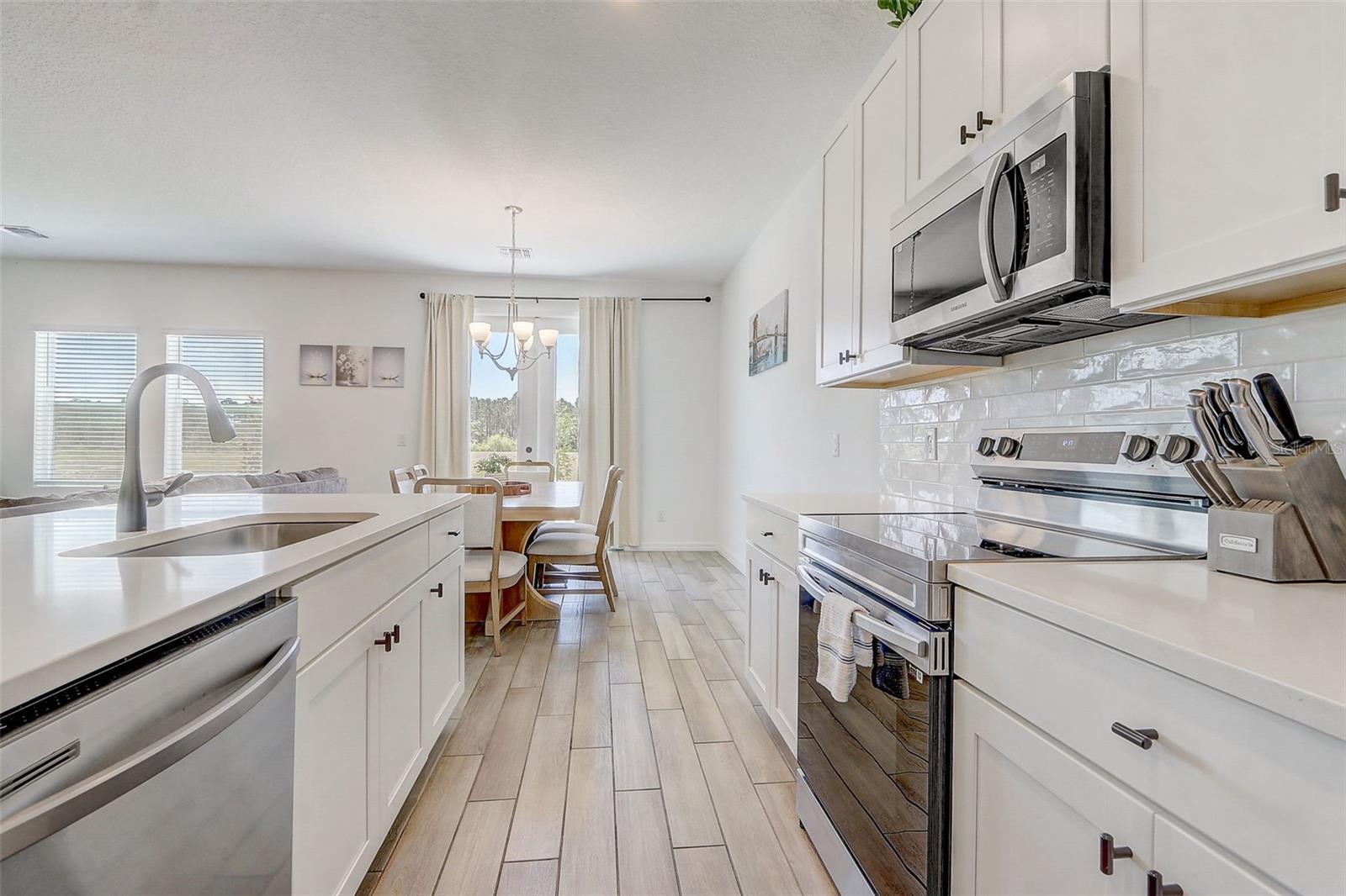 Image 14 of 44 For 2268 Derwent Drive