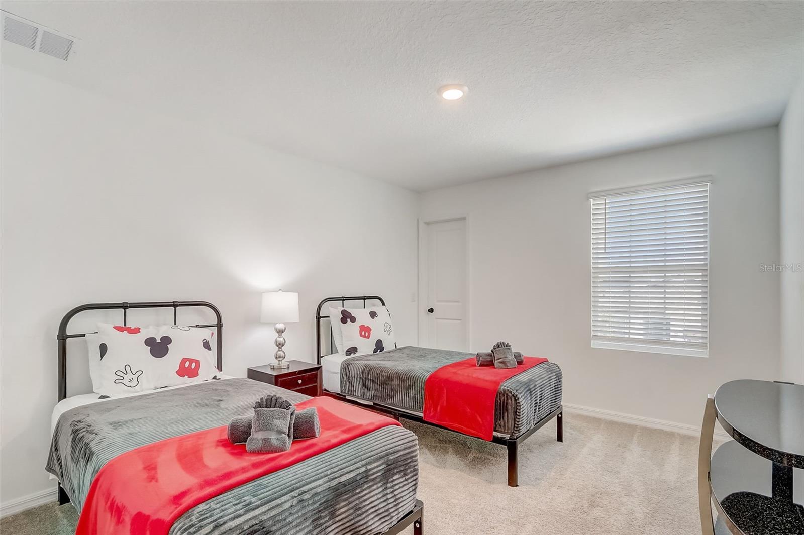 Image 25 of 44 For 2268 Derwent Drive