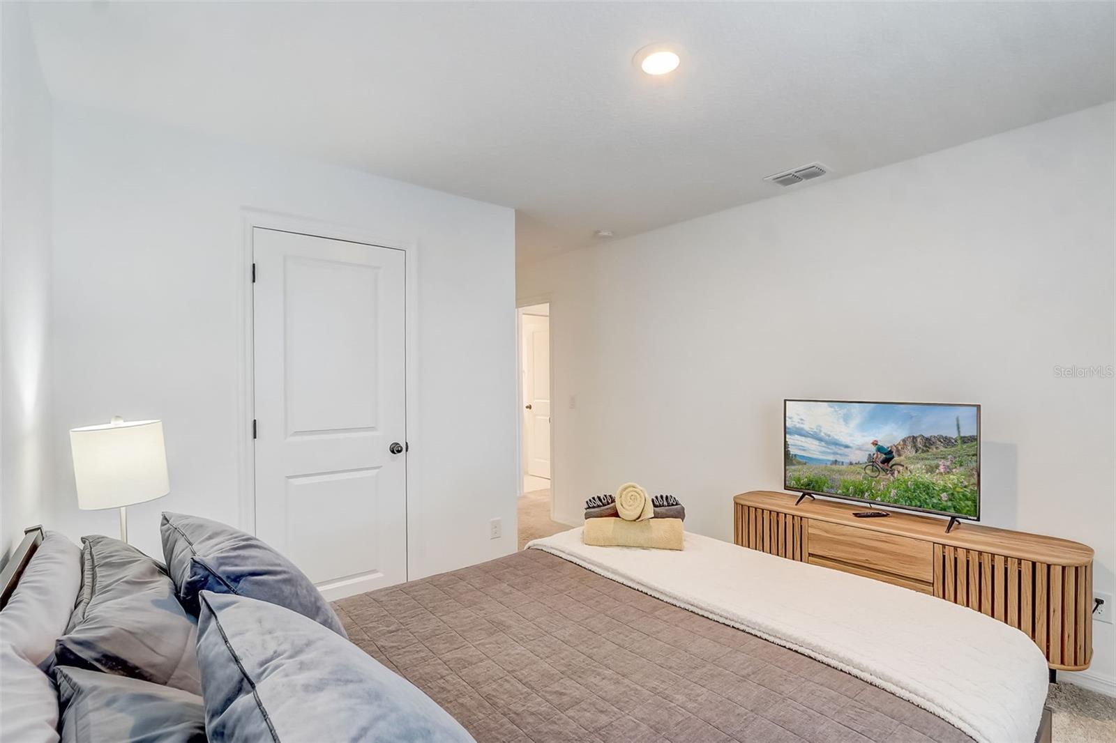 Image 29 of 44 For 2268 Derwent Drive