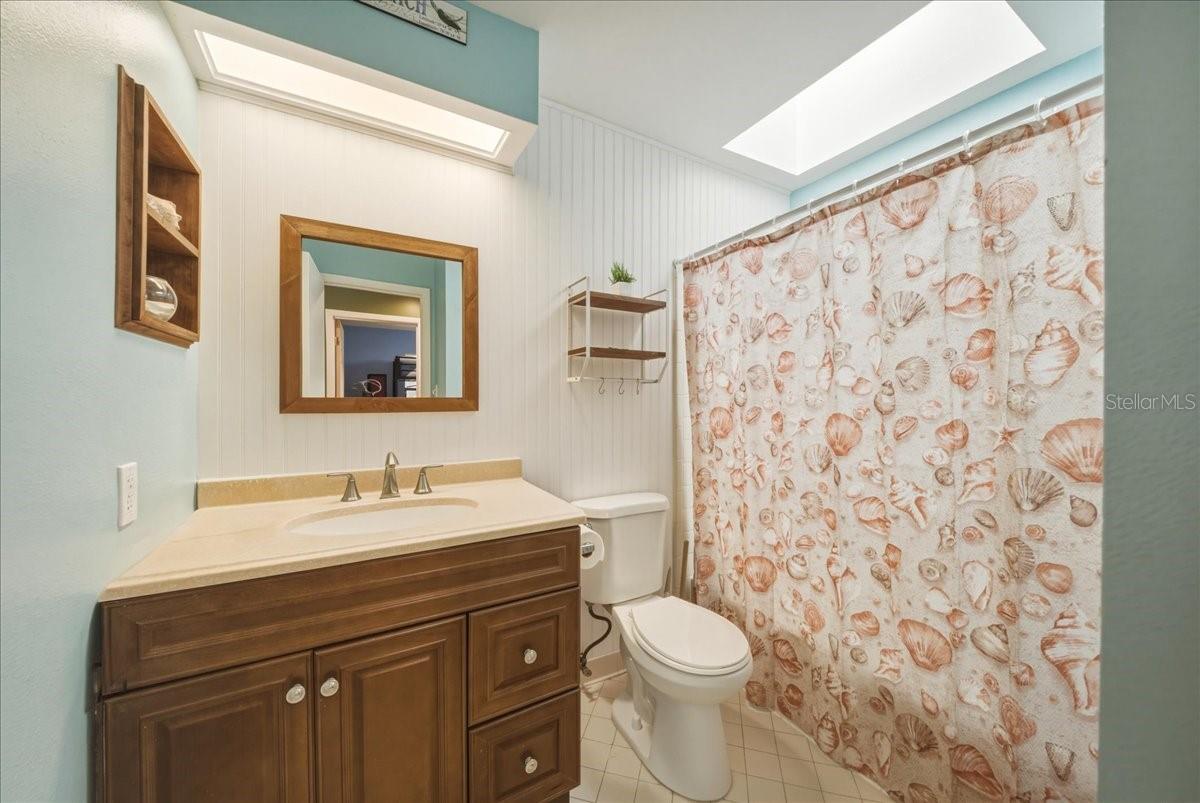 Image 18 of 51 For 4230 Tangerine Street