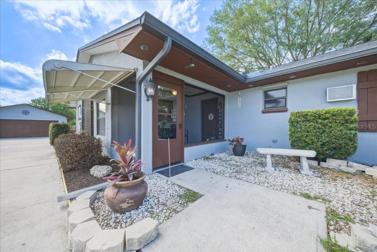 Image 41 of 51 For 4230 Tangerine Street
