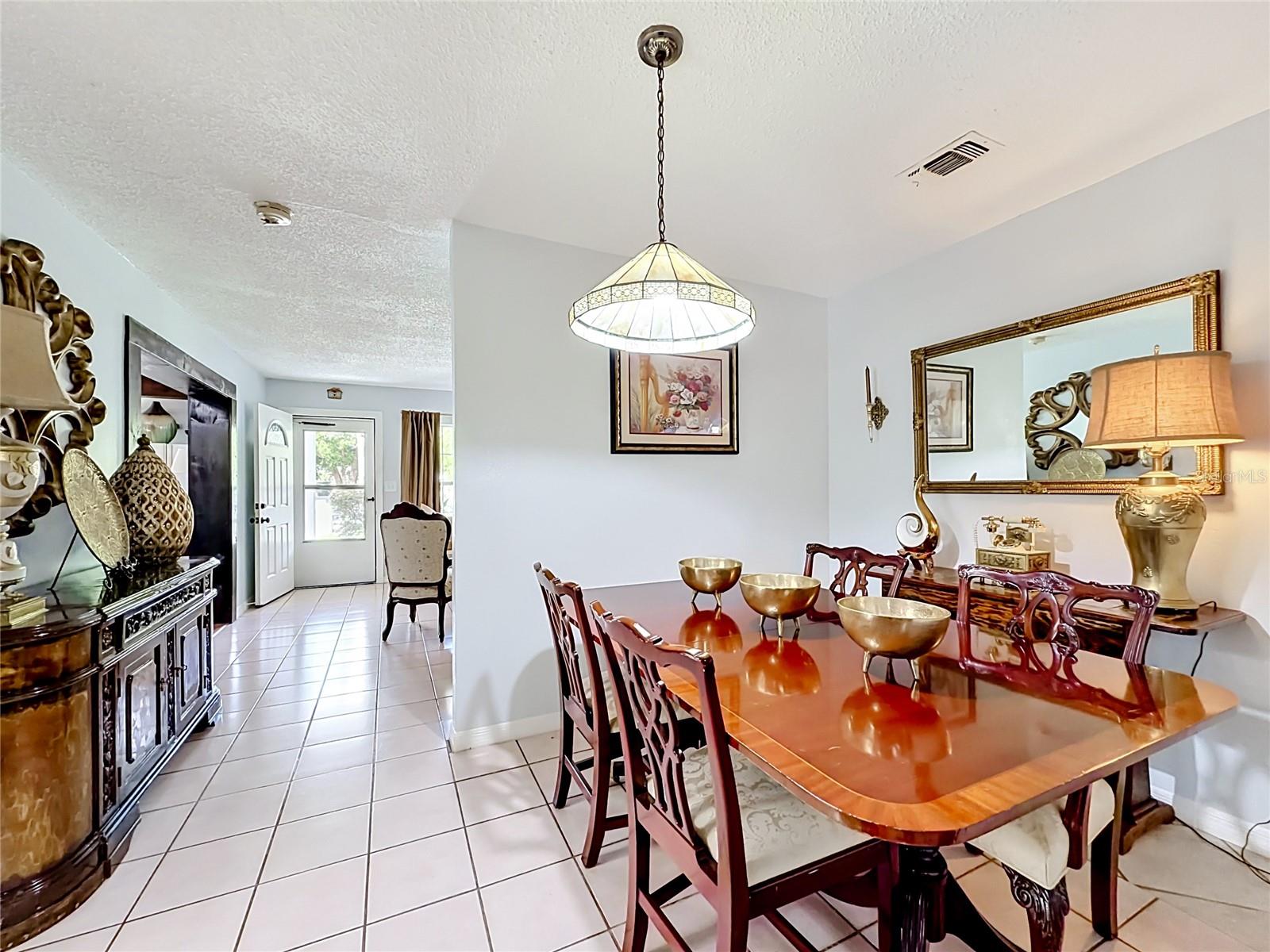 Image 8 of 52 For 2705 Arc Drive