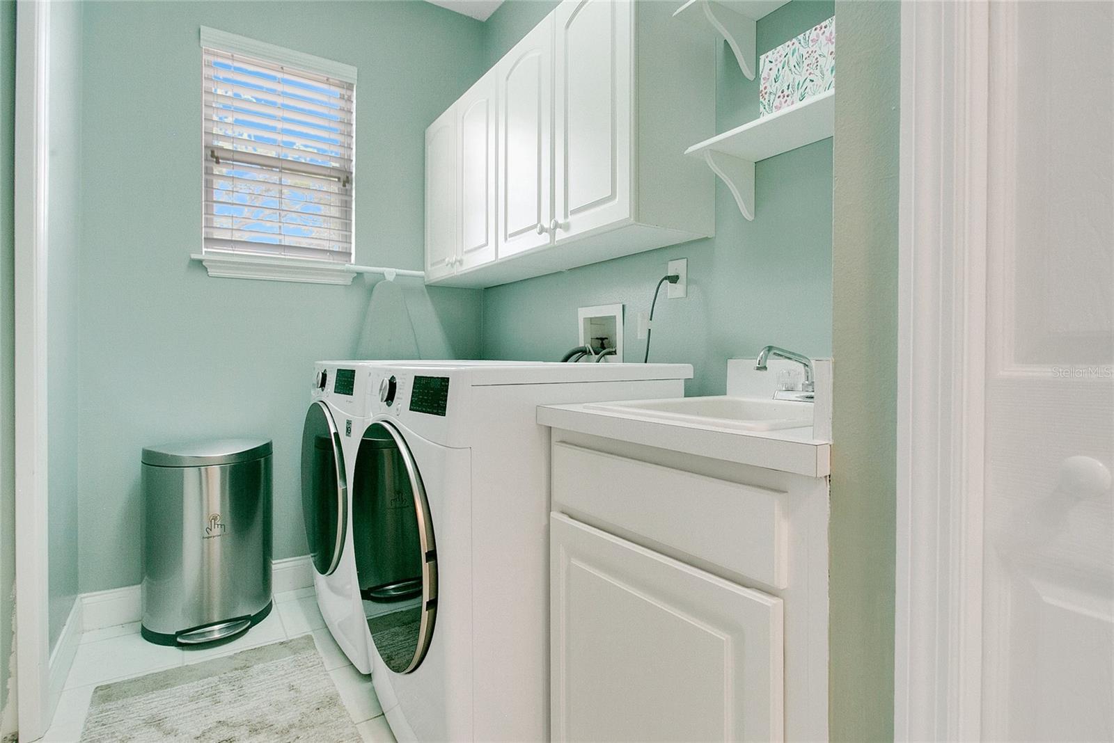 Image 22 of 26 For 7003 Somerton Boulevard