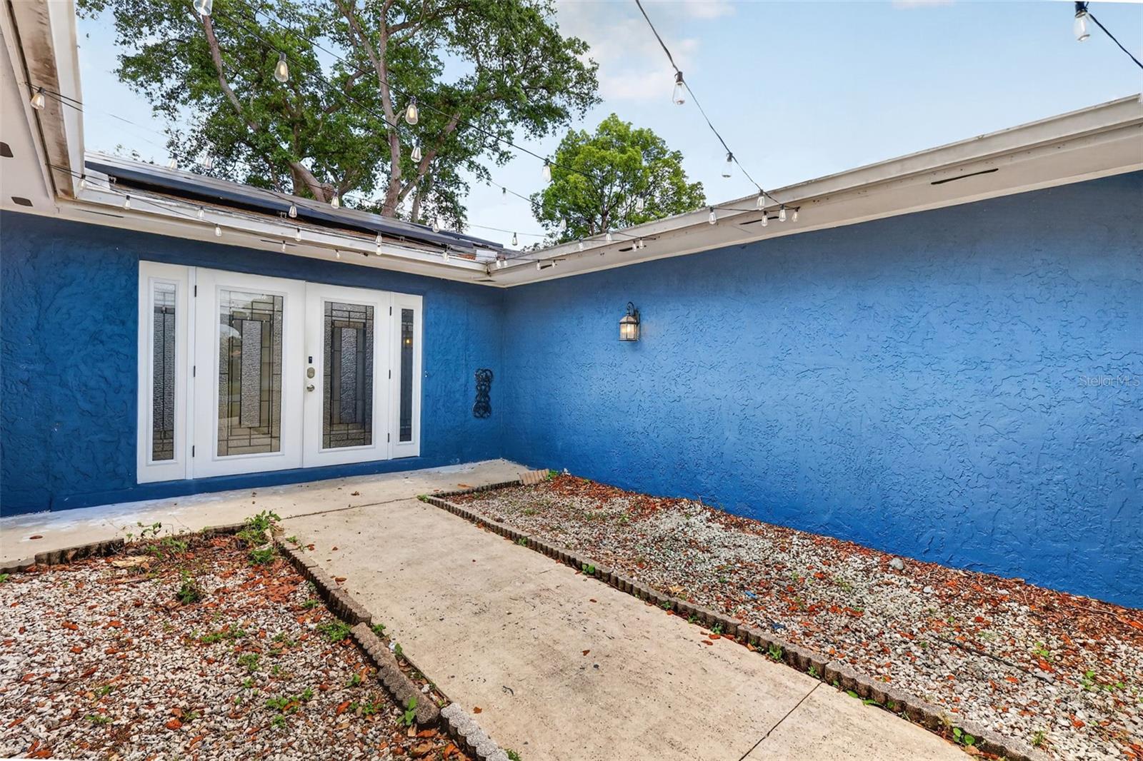 Listing photo id 9 for 3217 Lake Anderson Avenue