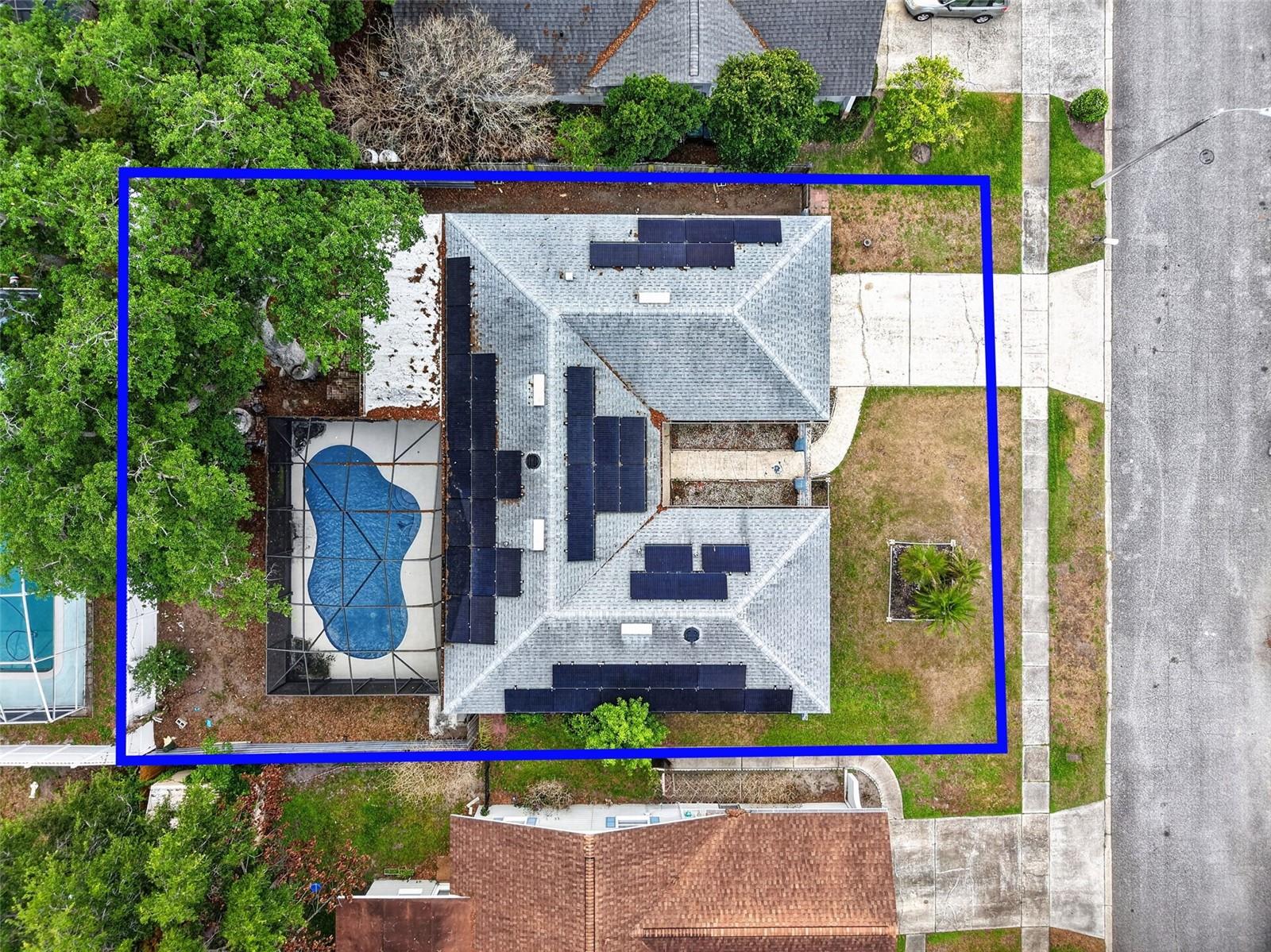Listing photo id 1 for 3217 Lake Anderson Avenue