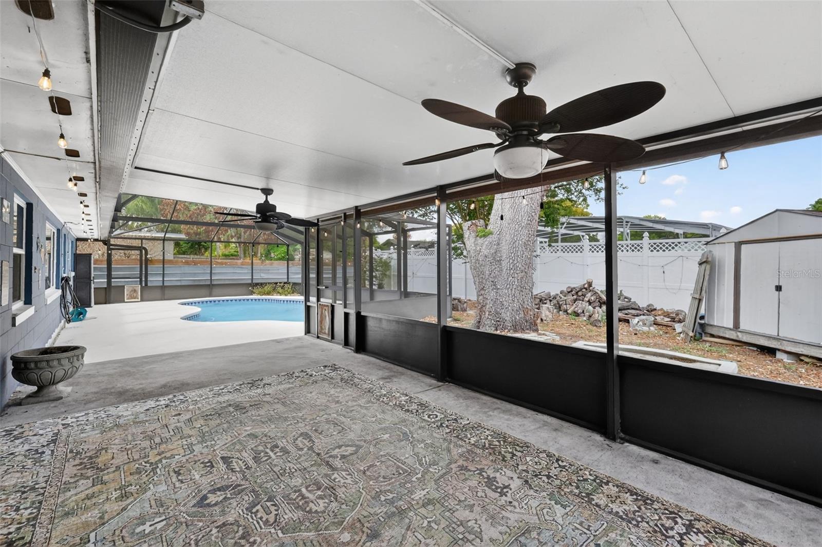 Listing photo id 33 for 3217 Lake Anderson Avenue