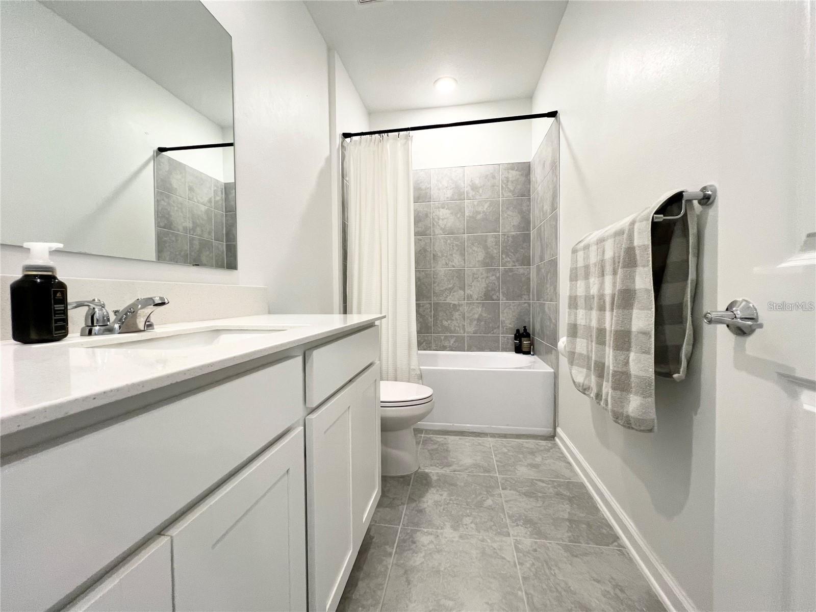 Image 36 of 54 For 6021 Blissful Street