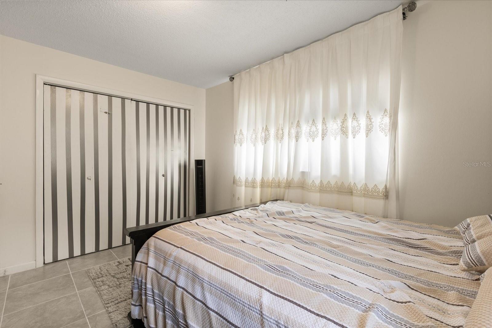 Listing photo id 20 for 6227 Luzon Drive