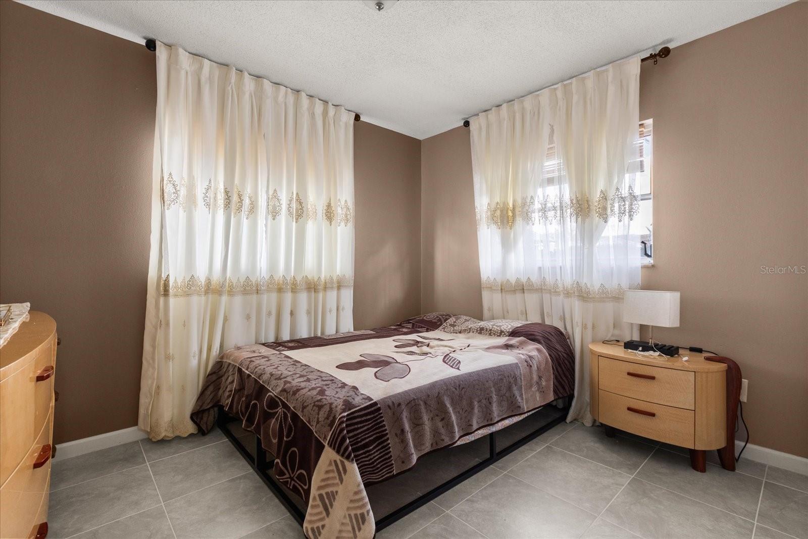 Listing photo id 22 for 6227 Luzon Drive