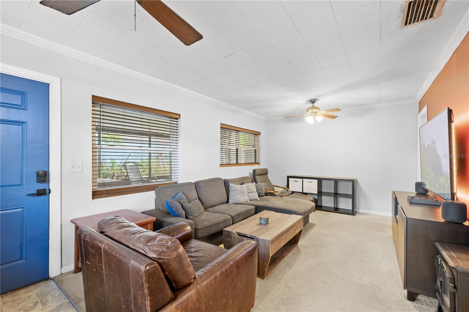 Listing photo id 20 for 3010 Touraine Avenue