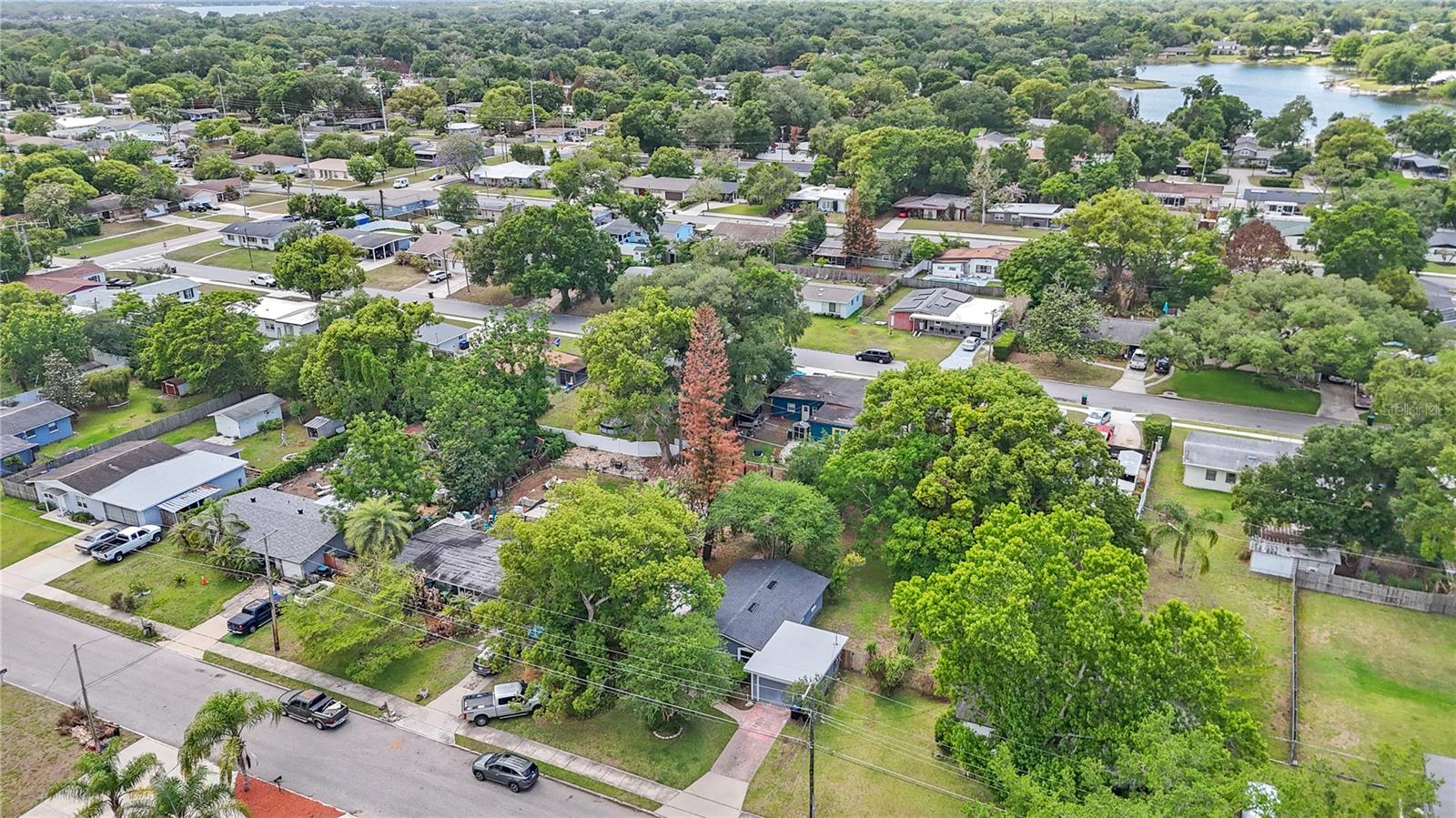 Listing photo id 26 for 3010 Touraine Avenue