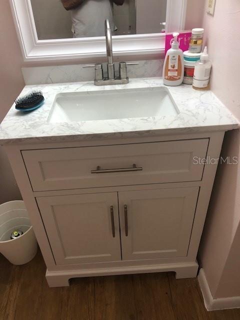 Image 12 of 16 For 5293 Vineland Road C104