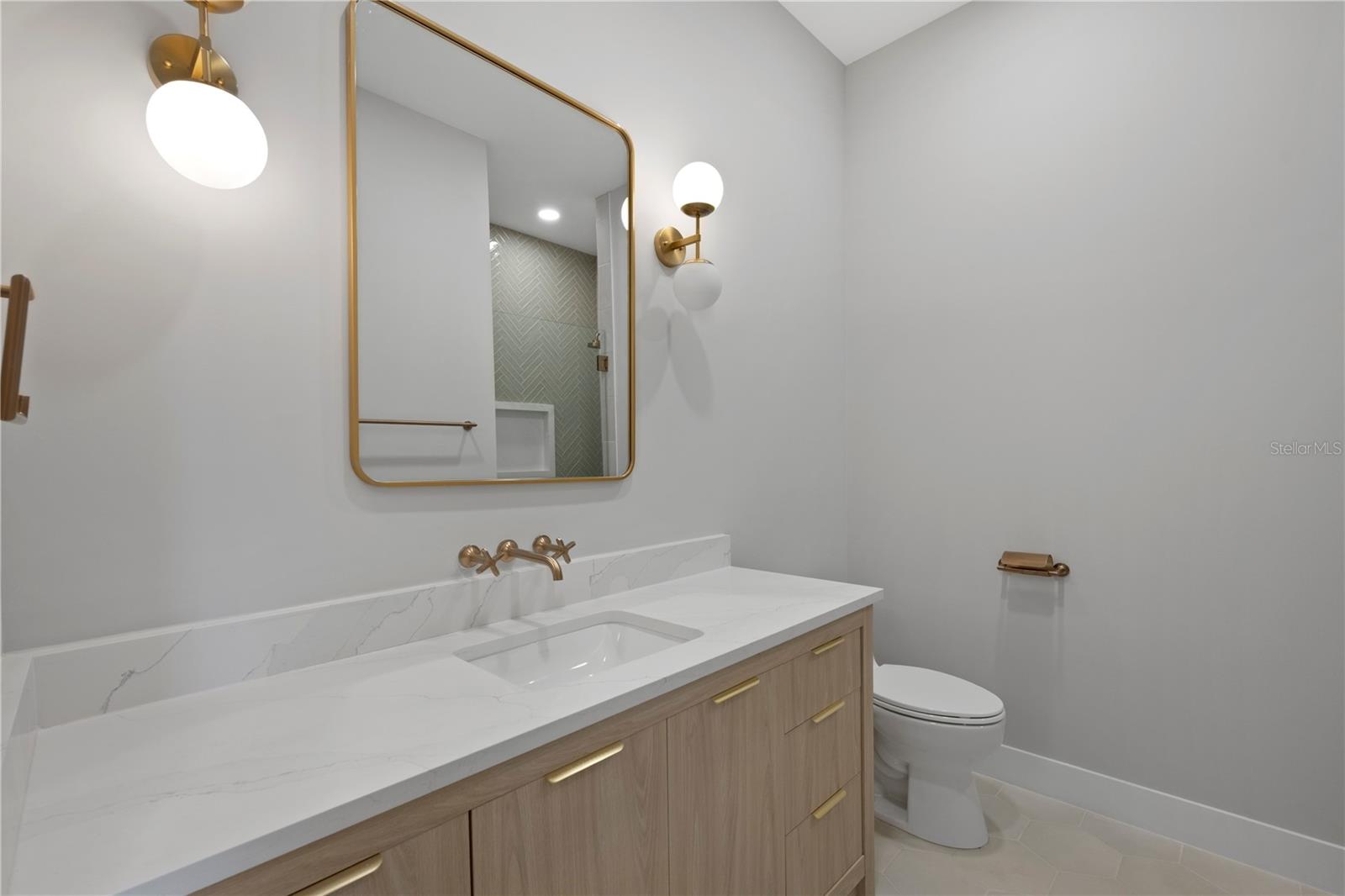 Listing photo id 29 for 1910 Glencoe Road