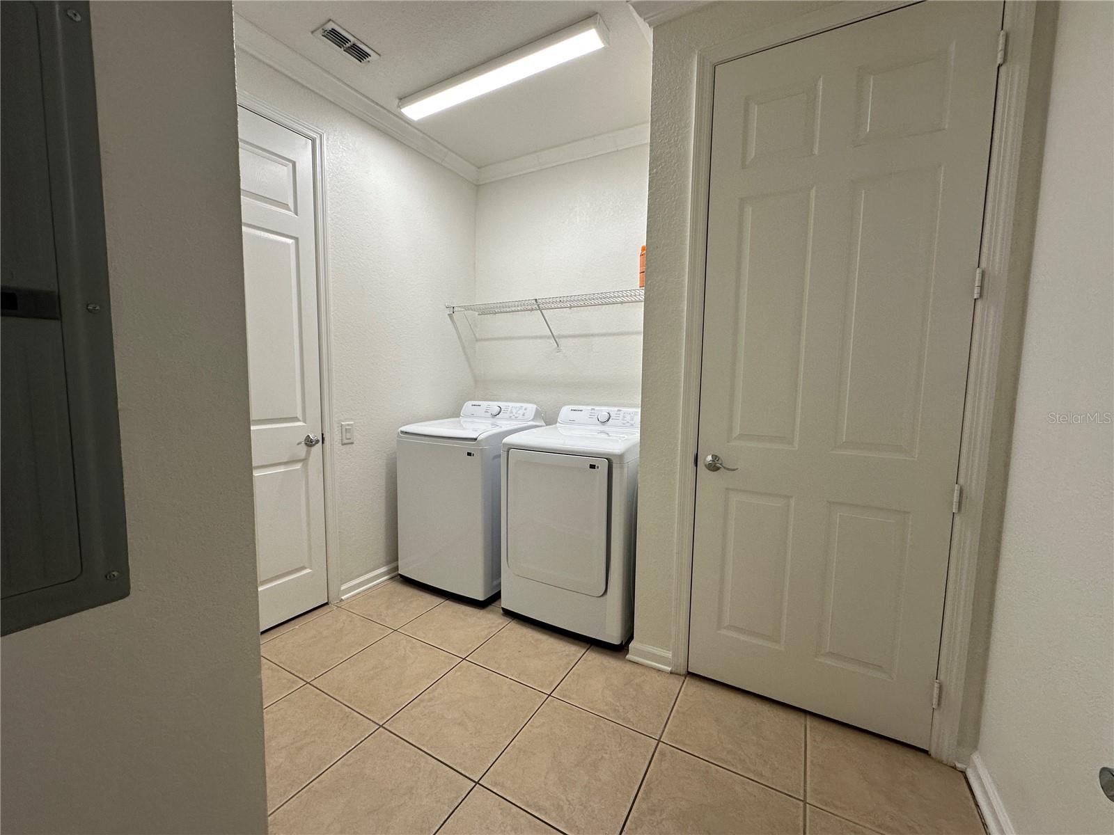 Image 6 of 66 For 5024 Shoreway Loop 10706