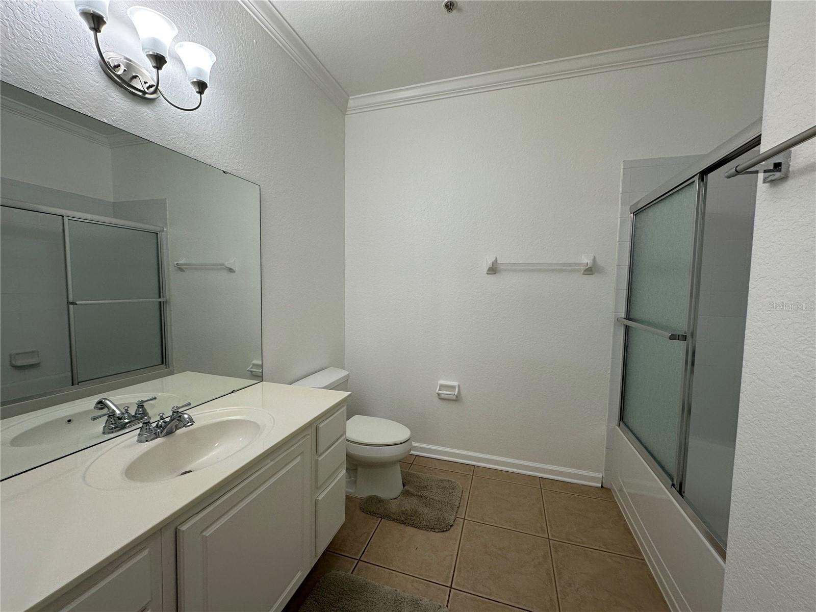 Image 8 of 66 For 5024 Shoreway Loop 10706