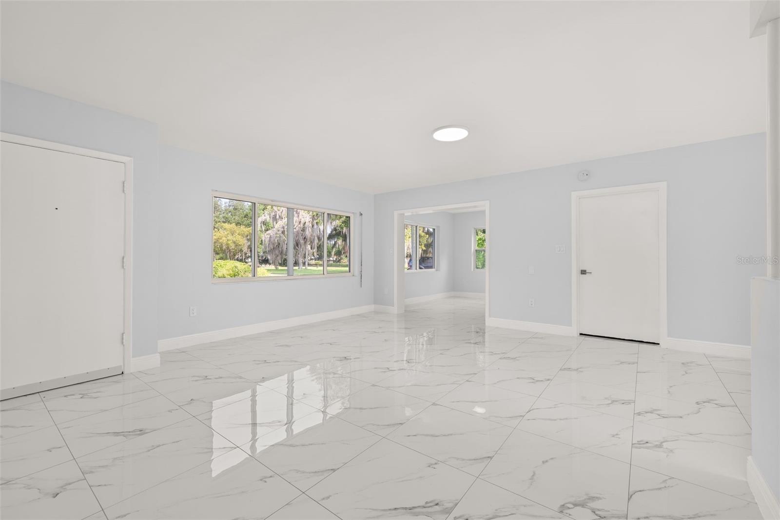 Image 19 of 50 For 930 Aultman Road